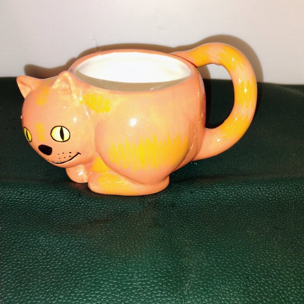 Vintage Coffeemate Cheshire cat mug